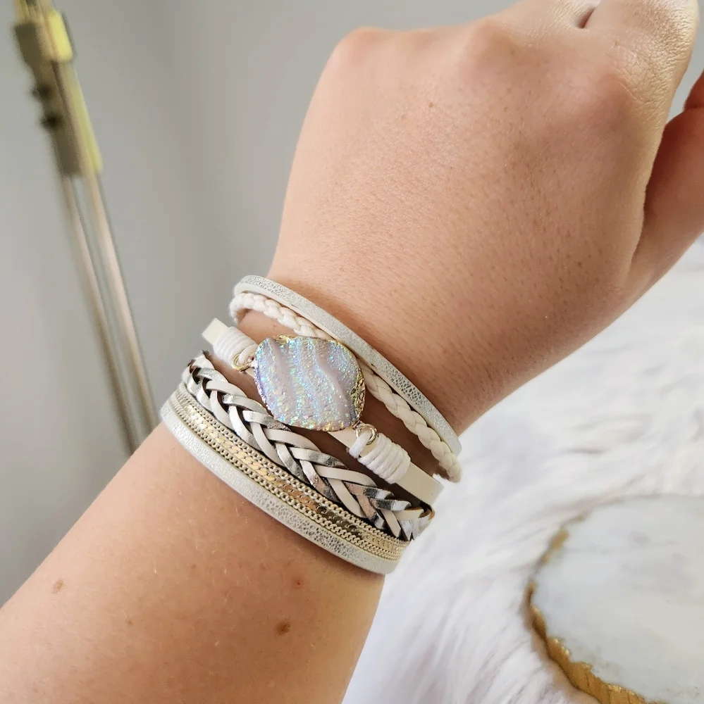 New Ryze Women's Vegan Leather Wrap with Iridescent Druzy Bracelet - Picture 4 of 5